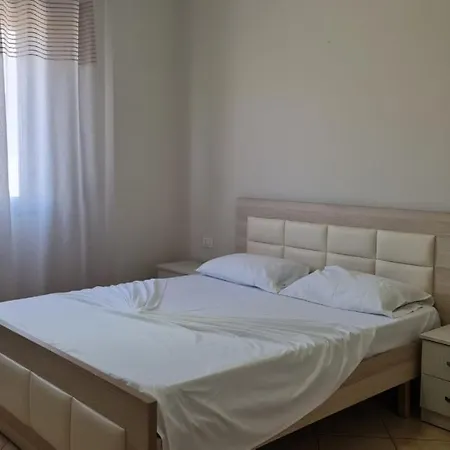 Summer Apartment